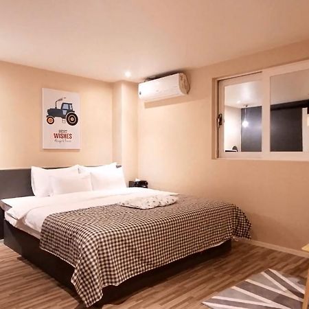 Vins 70 Hotel Busan Exterior photo