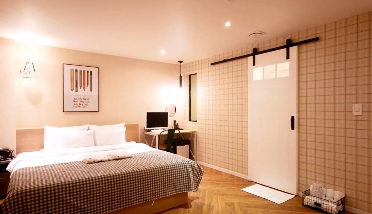 Vins 70 Hotel Busan Exterior photo